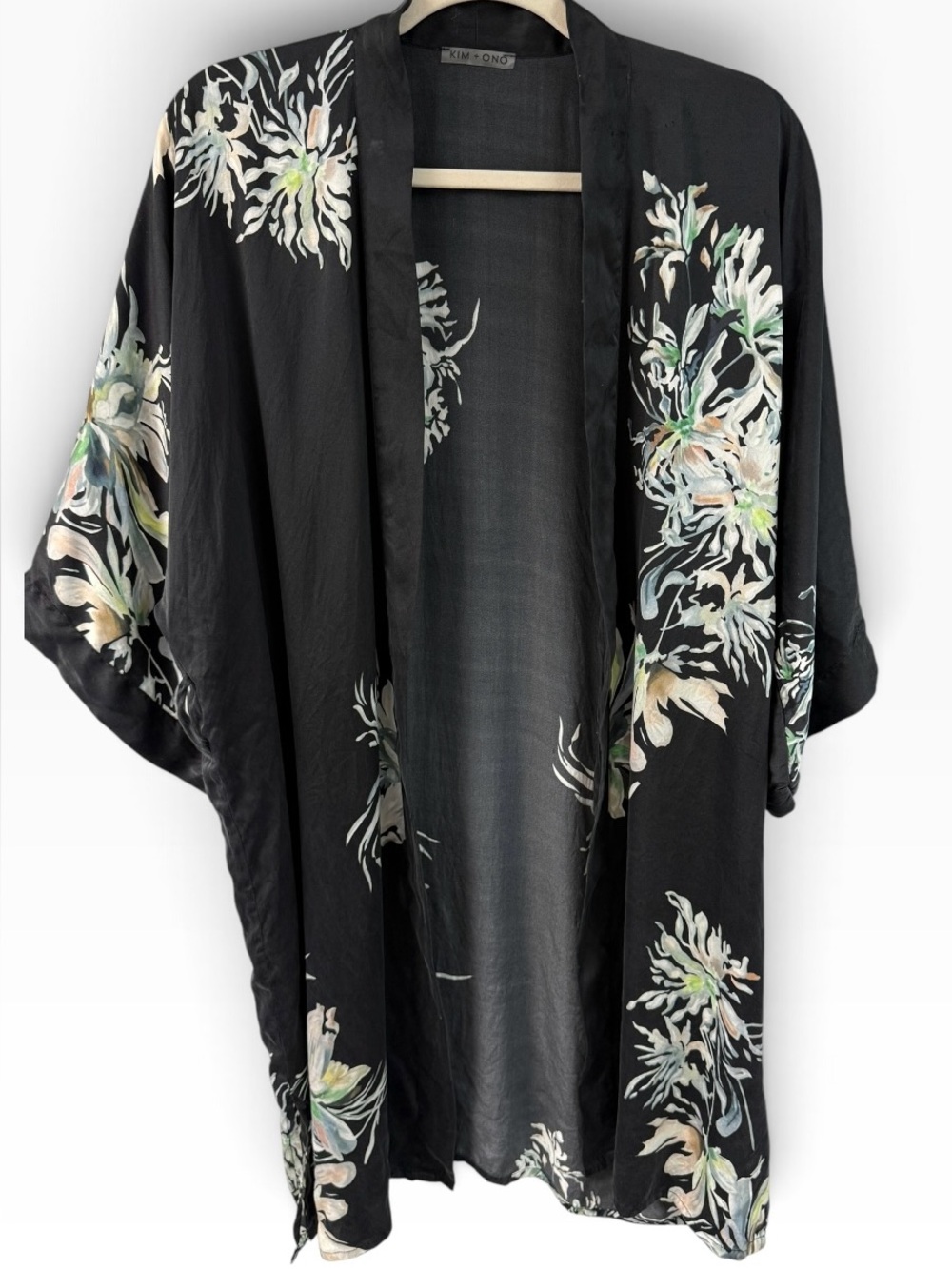 KIM+ONO 100% Silk Black Floral Short Kimono Robe Open Front Cardigan/Lounge OS